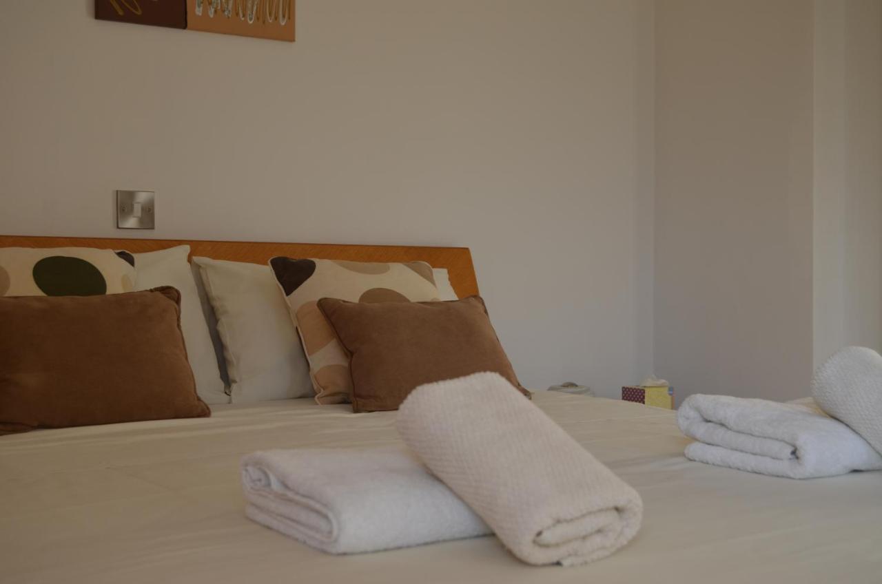 Sam'S Cove Apartment Paphos Exterior photo